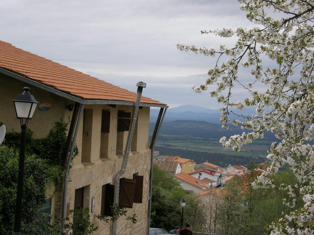 Albergue Aurora Boreal Casas del Monte Buitenkant foto